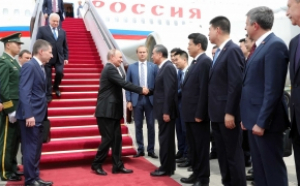 Vladimir Putin a aterizat în China pentru o vizită de două zile