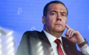 Medvedev, furibund împotriva lui Zelenski: 'Ar trebui judecat sau lichidat!' / 'E o țintă legitimă pentru noi'