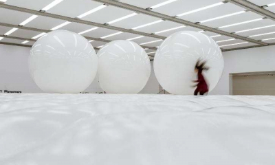 FOTO/VIDEO Biliard uman uriaș, inaugurat la Muzeul de Artă Modernă din Copenhaga