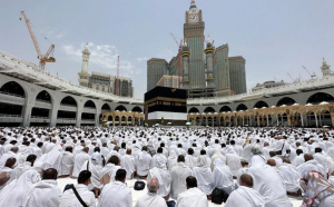 Peste două milioane de musulmani au început Pelerinajul de la Mecca