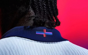 Nike a colorat crucea Angliei în stil LGBT pe tricourile echipei naționale de fotbal