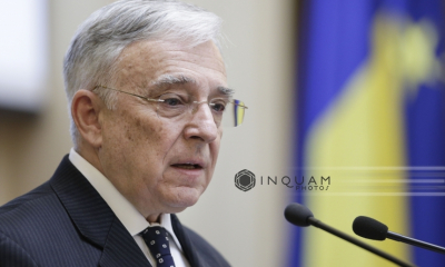 Panica lui Mugur Isărescu, guvernatorul Băncii Naționale a României. Este mereu atent la un detaliu foarte important