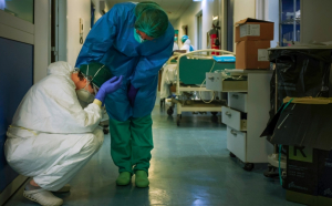  La Botoşani, 92 cadre medicale continuă lupta cu COVID-19