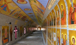 Unde se află Tunelul celor 365 de stinți, unul dintre cele mai interesante calendare bisericești din Europa