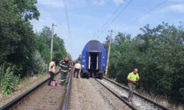 Plan Roșu de Intervenție pe calea ferată: Vagoanele unui tren cu 200 de călători, care urma să ajungă la București, au deraiat.