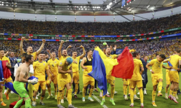 Fotbal pentru istorie: România – Olanda, în „optimi”, la EURO