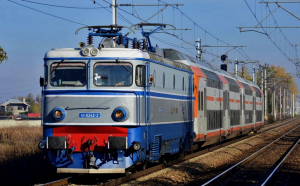 Trenuri blocate între Predeal și Brașov: Sute de oameni sunt captivi în vagoane