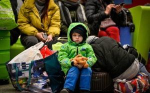 700.000 de copii din zonele de conflict din Ucraina sunt acum în Rusia