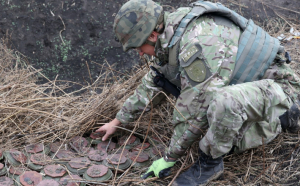 Peste 260 de civili au murit în Ucraina din cauza minelor terestre. Autoritățile estimează că o treime din țară este minată