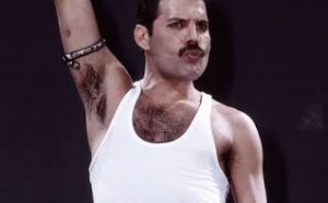 24 noiembrie 1991 - a murit Freddie Mercury, liderul trupei Queen