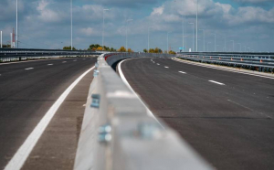 CNIR a preluat oficial primele patru proiecte de infrastructură de la CNAIR. Trei sunt autostrăzile ce leagă Moldova de Ardeal