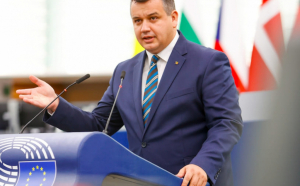 Președintele PMP: 'Mă tem că după alegerile prezidențiale vor mai pleca din țară încă vreo cinci milioane de români'
