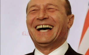 Băsescu spulberă șansele lui Ciucă la prezidențiale: 'E prea slab!' / Avertisment și pentru Ciolacu: 'Se joacă cu focul'