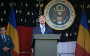 Klaus Iohannis dă un semnal, chiar la ambasada SUA: România devine 'Poarta Europei'