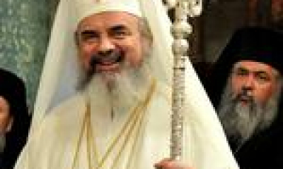 Pastorala de Sfintele Paşti: „Să ajutăm în continuare pe refugiaţii ucraineni, să devenim pentru ei ‘mâinile iubirii milostive a lui Hristos’
