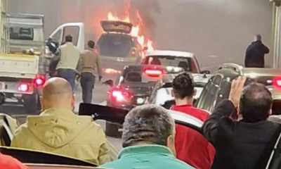 O mașină a luat foc în Pasajul Unirii. Traficul este blocat