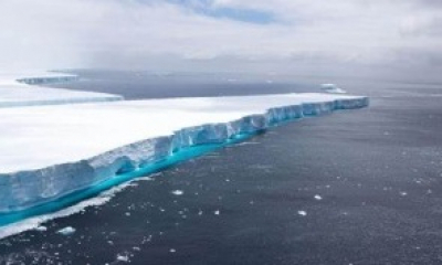 Un aisberg, de 2 ori mai mare decât New Yorkul, s-a desprins din Antarctica: face prăpăd în calea lui
