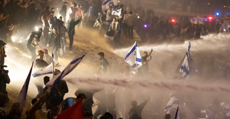 Dezastru în Israel. Oamenii au ieșit din nou în stradă, nemulțumiți de reformele lui Netanyahu