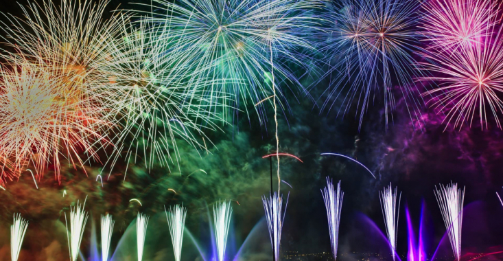  Magia artificiilor. O istorie strălucitoare a exploziilor de culori și lumini