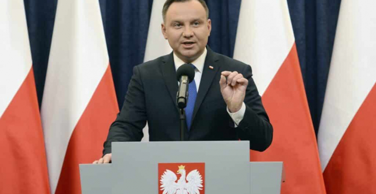 Președintele Poloniei face acuzații extreme la adresa Comisiei Europene: Forțează schimbarea guvernului Poloniei