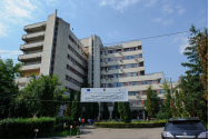 Trei firme vor să repare ceea ce au „stricat” italienii la Spitalul de Recuperare