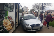 Un ieşean a blocat circulaţia tramvaielor în Tg. Cucu