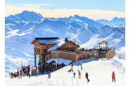Staţiunile de ski din Franţa vor cere turiştilor certificatul verde