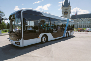 Primul autobuz electric românesc, prezentat oficial la Iaşi