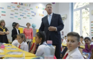 Nimeni nu a înţeles ce vrea Klaus Iohannis cu 'România educată'