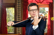Violonistul Alexandru Tomescu, în turneu cu vioara Stradivarius în Moldova