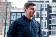 Max Verstappen şi-a făcut praf toţi adversarii! Pilotul Red Bull Racing domină Marele Circ. O nouă reuşită importantă