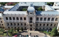 Universitatea „Cuza” caută 13.000 de studenți