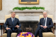 Biden și Iohannis, semnatari ai unei declarații comune privind furnizarea de sisteme de apărare antiaeriană Ucrainei: Un mesaj clar către Moscova – sprijinul pentru Ucraina este de neclintit