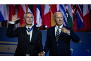 Biden l-a decorat pe Stoltenberg, al doilea cel mai longeviv secretar general NATO, cu cea mai înaltă distincție SUA, în locul unde NATO a fost fondat în urmă cu 75 de ani