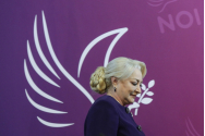 Dăncilă îl contrazice pe Geoană: Numirea la NATO, după nominalizarea din partea premierului și aprobarea președintelui