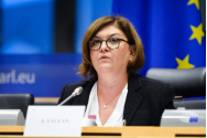 Adina Vălean acuză că Nicolae Ciucă a refuzat să colaboreze cu ea pe teme europene: Cu Geoană s-a înțeles mult mai bine!