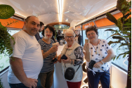 Tramvaiul Cafenea i-a încântat pe ieșeni