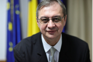 Iulian Chifu intervine în scandalul momentului: Stoltenberg a avut rezerve față de numirea lui Geoană la NATO de teamă că se va folosi de poziție