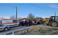 Accident de muncă la Bacău. Un mal de pământ s-a prăvălit peste doi muncitori