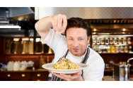 Celebrul bucătar Jamie Oliver, nevoit să retragă o carte de bucate, după un scandal uriaș