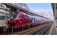 Probleme după doar o zi - Noul tren electric inaugurat ieri în prezența premierului nu a mai pornit în această dimineață