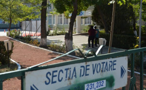 FOTO - Secții de votare pustii, la Iași