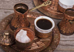 FOTO/VIDEO - Cum se face o cafea turcească la nisip
