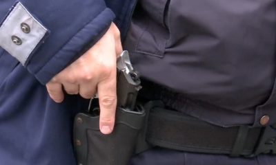Poliţiştii ieşeni au primit 750 de pistoale noi
