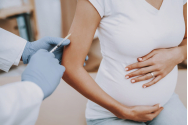 Vaccinul anti-COVID, nesigur pentru gravide