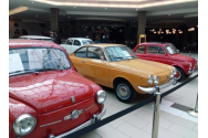Expoziție de mașini retro