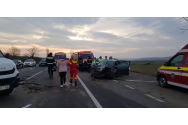 Accident CUMPLIT la Lețcani. ȘAPTE persoane au ajuns la spital
