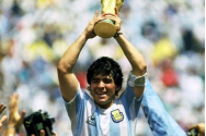 Maradona. Un an fără 