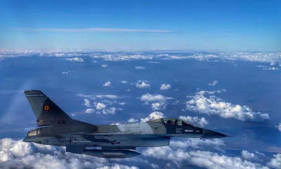 Aeronave de tip F-16 Fighting Falcon şi MiG-21 LanceR din cadrul Forțelor Aeriene Române au executat misiuni reale de poliție aeriană