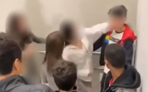 Un grup de 15 băieți și fete a agresat un copil român. Grozăvia s-a petrecut în Belgia